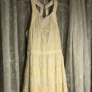 cream colored dress, american eagle, cut-out back